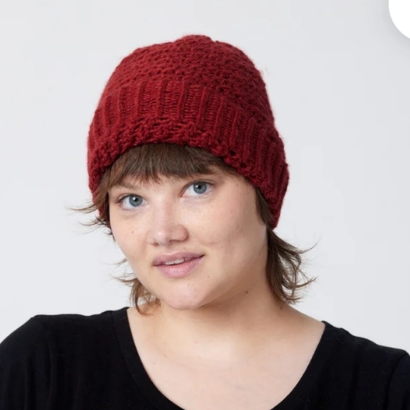 Known Supply Knit Cap Ruby NWT - Picture 2 of 10
